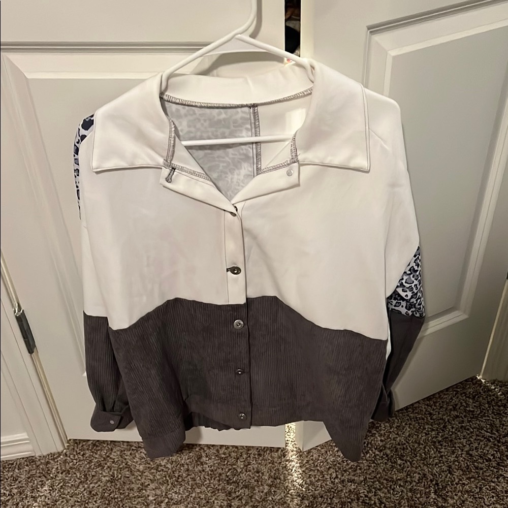 White and Gray cheetah Button-Up Shirt